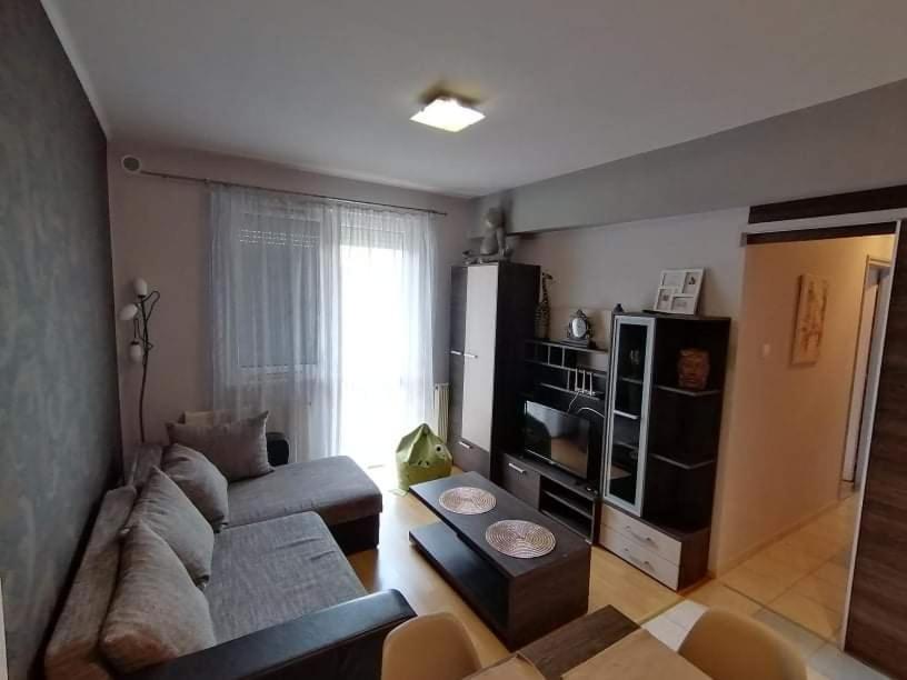 Zoeld Beka Apartmanok Koelcsey I Hajdúszoboszló 외부 사진