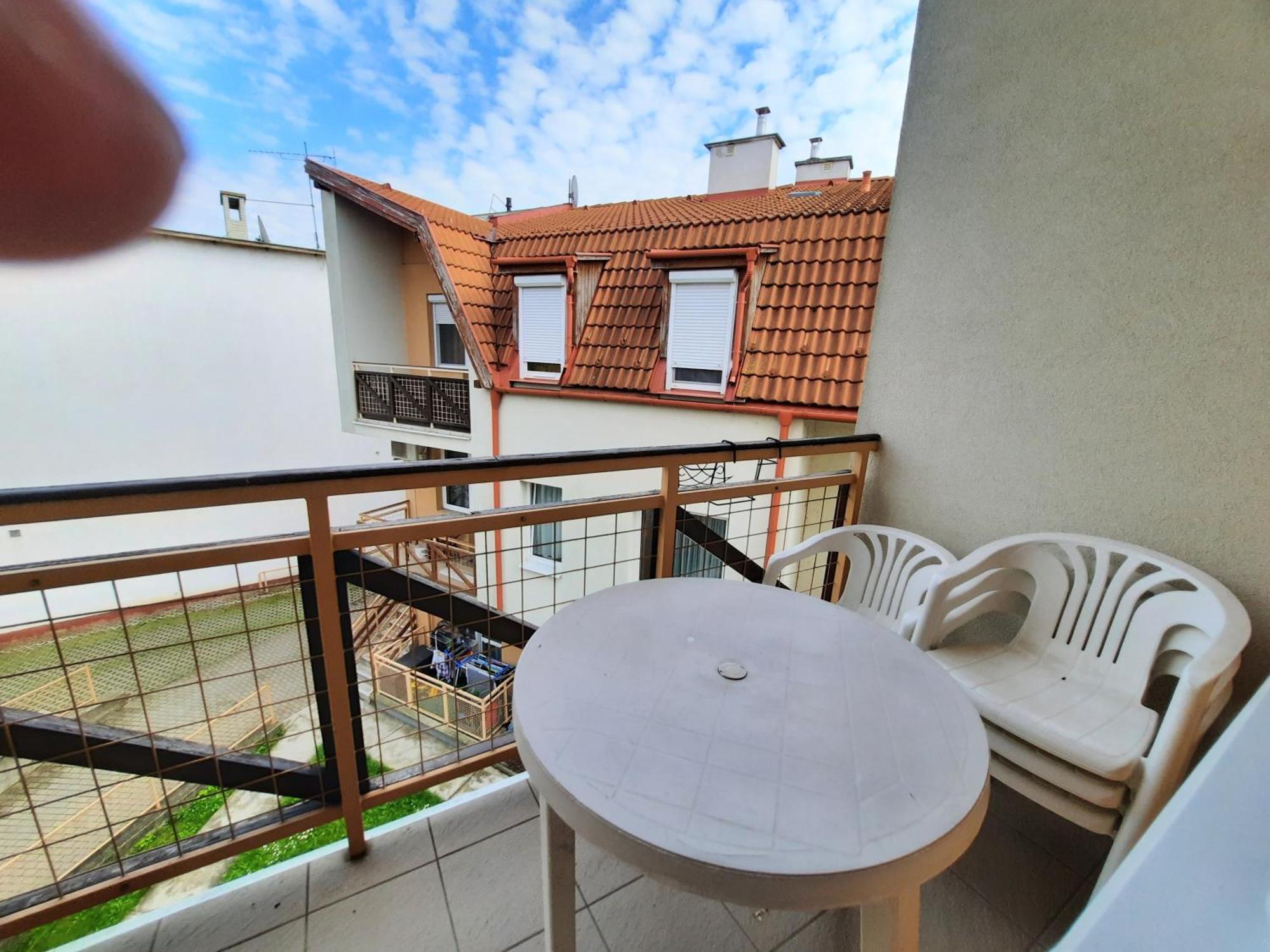 Zoeld Beka Apartmanok Koelcsey I Hajdúszoboszló 외부 사진